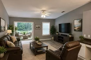 42 Farmsworth Dr, Palm Coast, FL 32137 - Photo 4