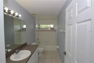 42 Farmsworth Dr, Palm Coast, FL 32137 - Photo 4