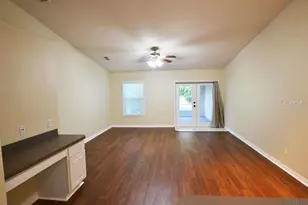 42 Farmsworth Dr, Palm Coast, FL 32137 - Photo 10