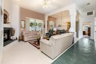 9 Whippoorwill Dr, Palm Coast, FL 32164 - Photo 4