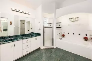 9 Whippoorwill Dr, Palm Coast, FL 32164 - Photo 18