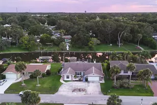 10 Felicia Ct, Palm Coast, FL 32137 - Photo 6