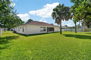 8 Pillory Ln, Palm Coast, FL 32164 - Photo 40
