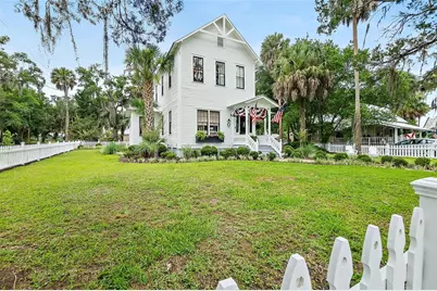 220 S 4th Street, Palatka, FL 32177 - Photo 4