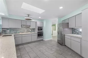 6 Cherry Ct, Palm Coast, FL 32137 - Photo 18