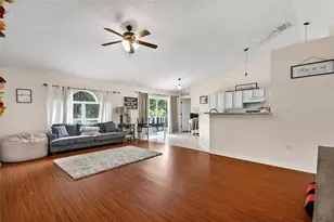 195 Parkview Dr, Palm Coast, FL 32164 - Photo 8
