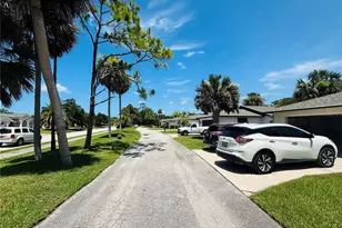 79 Club House Dr, Palm Coast, FL 32137 - Photo 40