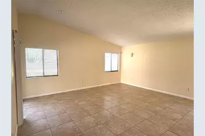 79 Club House Drive, Palm Coast, FL 32137 - Photo 10