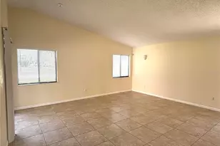 79 Club House Dr, Palm Coast, FL 32137 - Photo 10