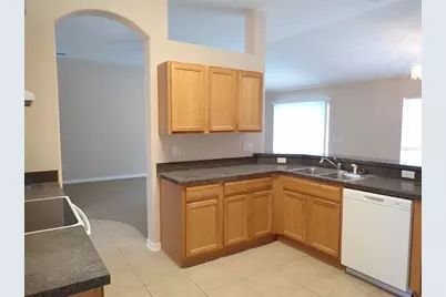 132 Berkshire Lane, Palm Coast, FL 32137 - Photo 4
