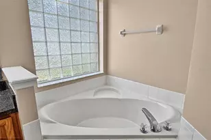 132 Berkshire Ln, Palm Coast, FL 32137 - Photo 26