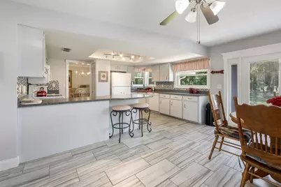 8 Courtney Place, Palm Coast, FL 32137 - Photo 16