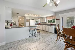 8 Courtney Pl, Palm Coast, FL 32137 - Photo 16