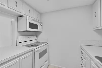 2750 Ocean Shore Boulevard #430, Ormond Beach, FL 32176 - Photo 16