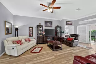 1614 Pennecamp Dr, The Villages, FL 32162 - Photo 18