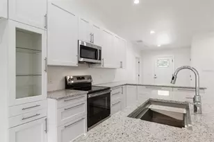 28 Woodston Ln, Palm Coast, FL 32164 - Photo 14