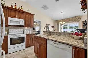 24 Lynbrook Dr, Palm Coast, FL 32137 - Photo 22