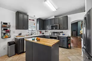 24 Riviera Estates Ct, Palm Coast, FL 32164 - Photo 4