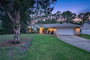 11 Walnut Pl, Palm Coast, FL 32164 - Photo 2