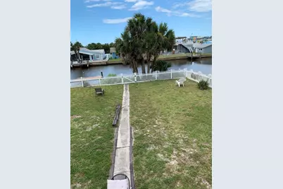 116 N Palmetto Avenue, Flagler Beach, FL 32136 - Photo 2