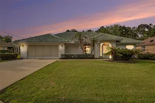 10 Burbank Dr, Palm Coast, FL 32137 - Photo 2