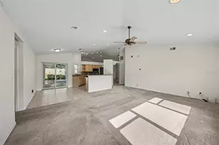 10 Burbank Dr, Palm Coast, FL 32137 - Photo 10