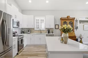 17 Green Cir, Palm Coast, FL 32164 - Photo 12