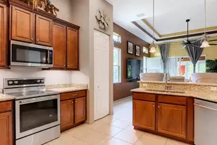111 S Hummingbird Pl, Palm Coast, FL 32164 - Photo 16