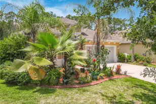 111 S Hummingbird Pl, Palm Coast, FL 32164 - Photo 2