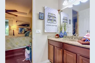 111 S Hummingbird Place, Palm Coast, FL 32164 - Photo 30