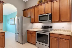 111 S Hummingbird Pl, Palm Coast, FL 32164 - Photo 12