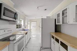 24027 NW 183rd Ave, High Springs, FL 32643 - Photo 2