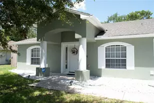 15 Poinsettia Ln, Palm Coast, FL 32164 - Photo 2