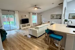 15 Poinsettia Ln, Palm Coast, FL 32164 - Photo 10
