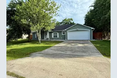15 Poinsettia Lane, Palm Coast, FL 32164 - Photo 1