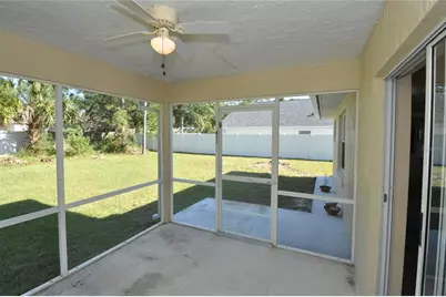 23 Primrose Lane, Palm Coast, FL 32164 - Photo 12
