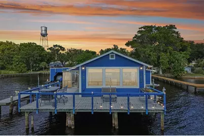 21 S Lake Street, Crescent City, FL 32112 - Photo 2