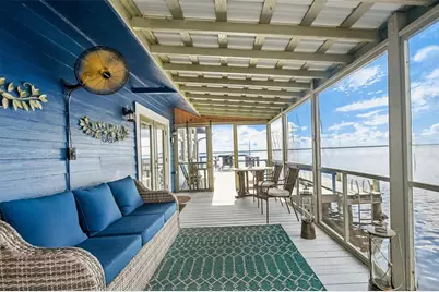 21 S Lake Street, Crescent City, FL 32112 - Photo 6
