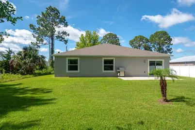 7 Ulmus Place, Palm Coast, FL 32164 - Photo 2