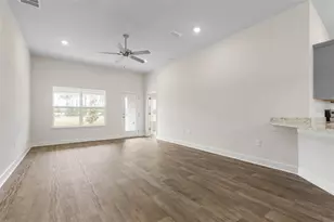 14 Sleeping Beauty Pl, Palm Coast, FL 32164 - Photo 4