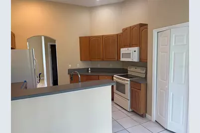 18 Poinbury Drive, Palm Coast, FL 32164 - Photo 10