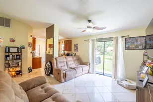 25 Ethan Allen Dr, Palm Coast, FL 32164 - Photo 8