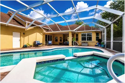24 Lakeside Place W, Palm Coast, FL 32137 - Photo 2