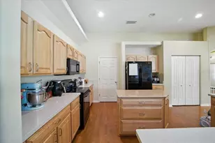 24 Lakeside Pl W, Palm Coast, FL 32137 - Photo 12