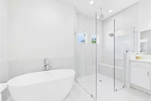 230 S Riverwalk Dr, Palm Coast, FL 32137 - Photo 12
