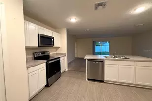 44 Pineapple Dr, Palm Coast, FL 32164 - Photo 8