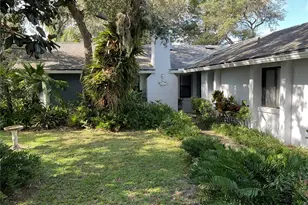 88 Freeport Ln, Palm Coast, FL 32137 - Photo 2