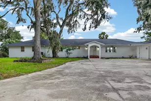 157 W Grandview Dr, East Palatka, FL 32131 - Photo 2