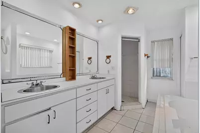 157 W Grandview Drive, East Palatka, FL 32131 - Photo 36