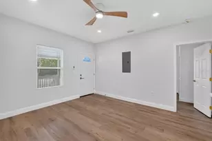 255 Riberia St, Saint Augustine, FL 32084 - Photo 10